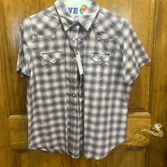 Wrangler Tops - ‼️Brand new‼️ Wrangler Button down XL